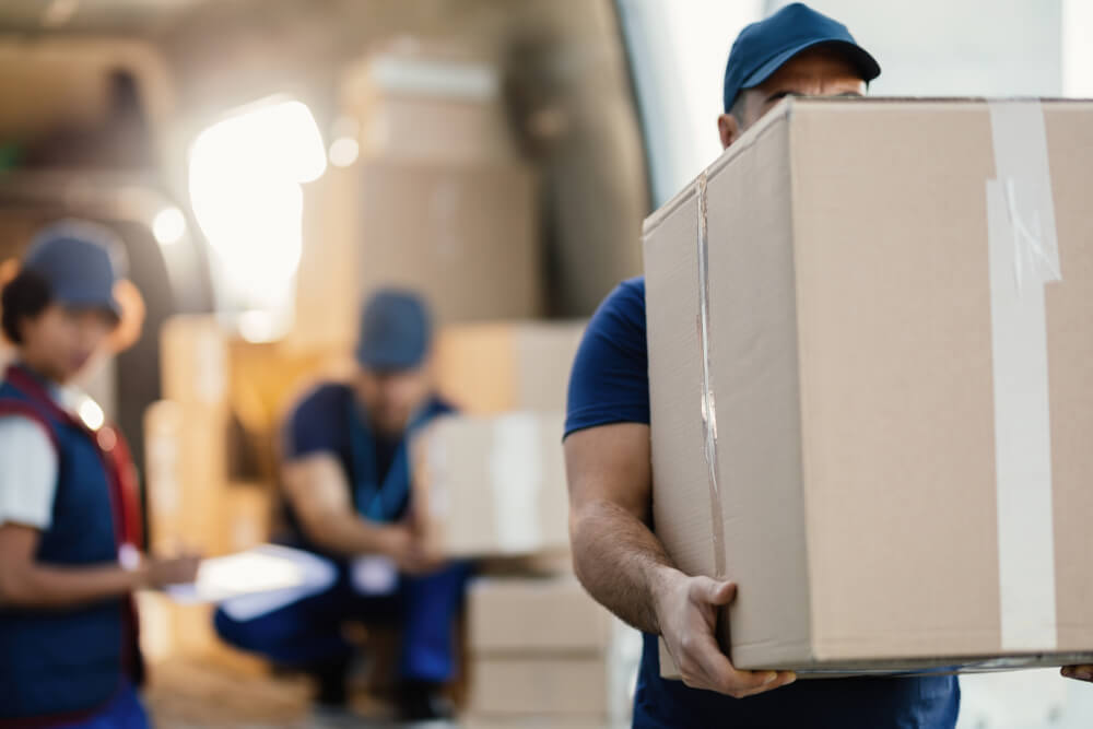 Professional Movers Packing Fragile Items Redwood City, CA